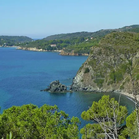 In Near Sandy Beaches Capoliveri (Isola d'Elba)